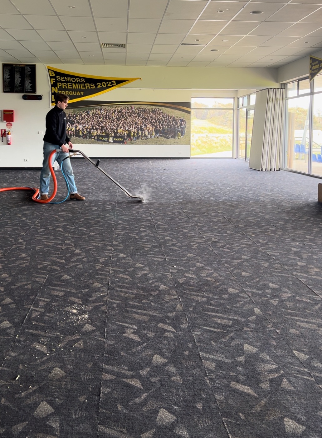Commercial carpet cleaning